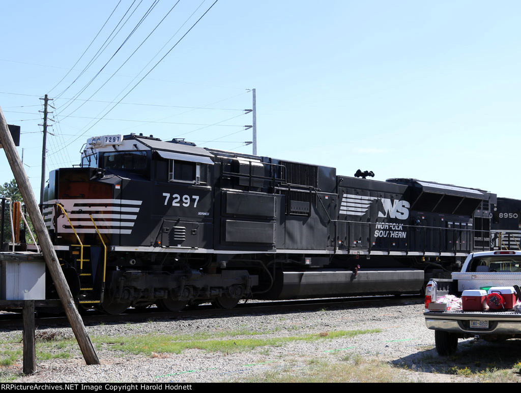 NS 7297